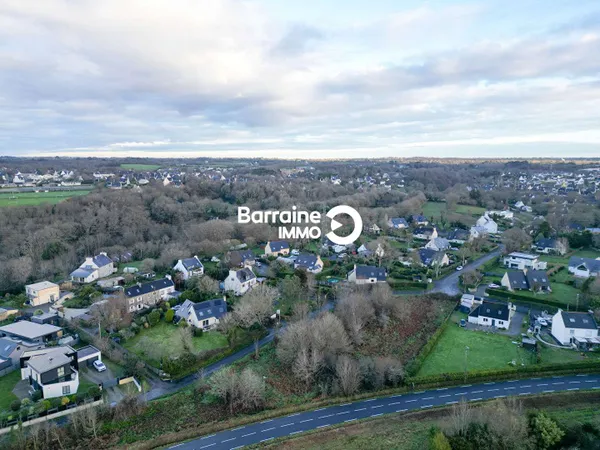 Terrain 803 m²
