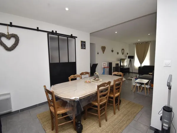 Maison - 162m ²