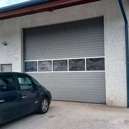 Garage à louer