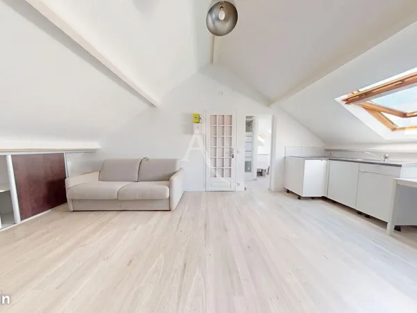 Studio 1 pièce 15 m²