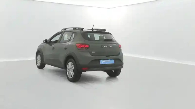 Dacia Sandero tce 90 — photo 12