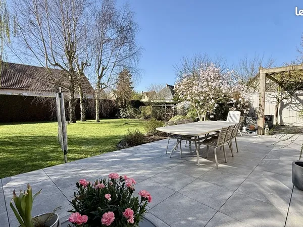Maison 7 pièces 166 m²
