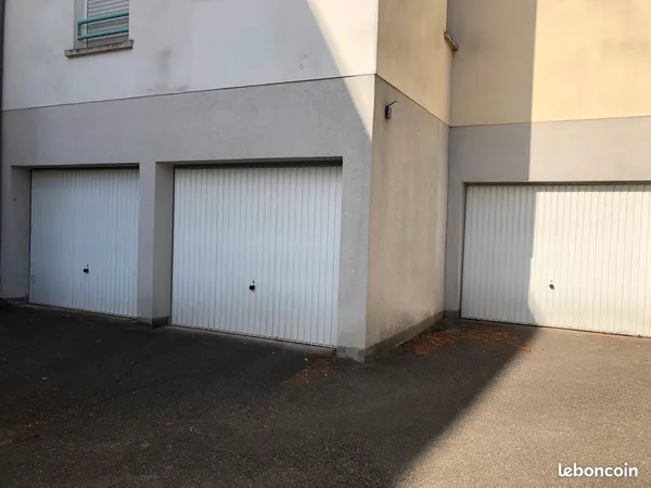 Double garage