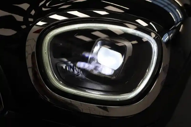 Mini Mini countryman 136 ch bva7 — photo 121