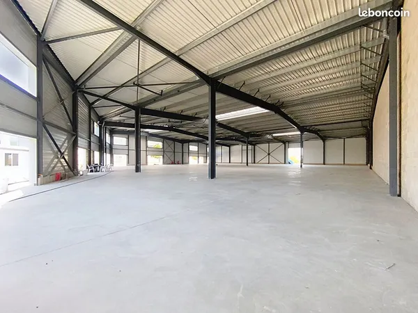 Local 1100 m² EPERNAY