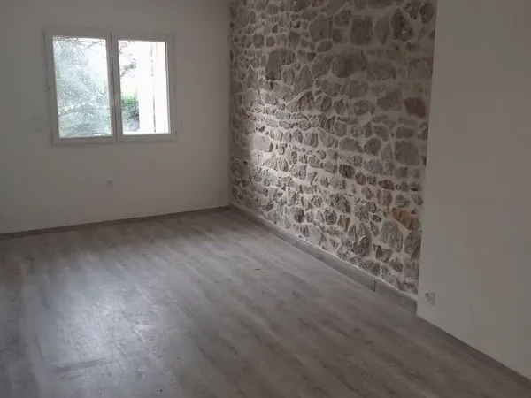 Appartement de Standing proche centre-ville, très calme.