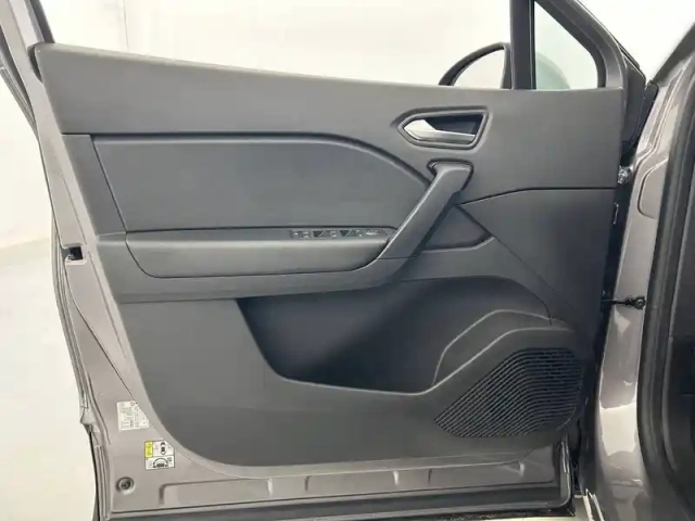 Renault Captur tce 100 gpl — photo 11