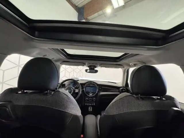 Mini Mini hatch 3 portes cooper 136 ch dkg7 — photo 40