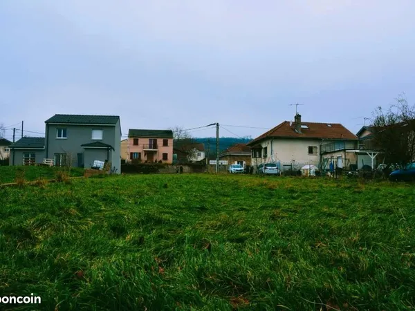 🏡 Terrain de 915 m² - Beau potentiel pour projet immobilier ou investissement