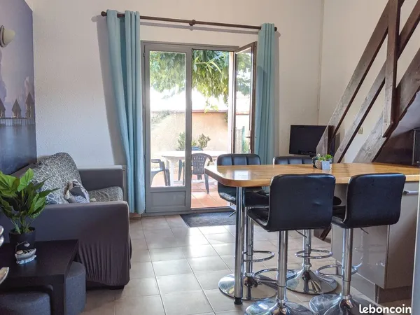 T2 Rénové 42m² + Clim - Terrasse & Parking - Oct à Juin