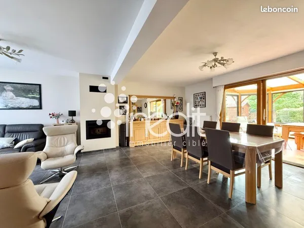 Maison 6 pièces 160 m²