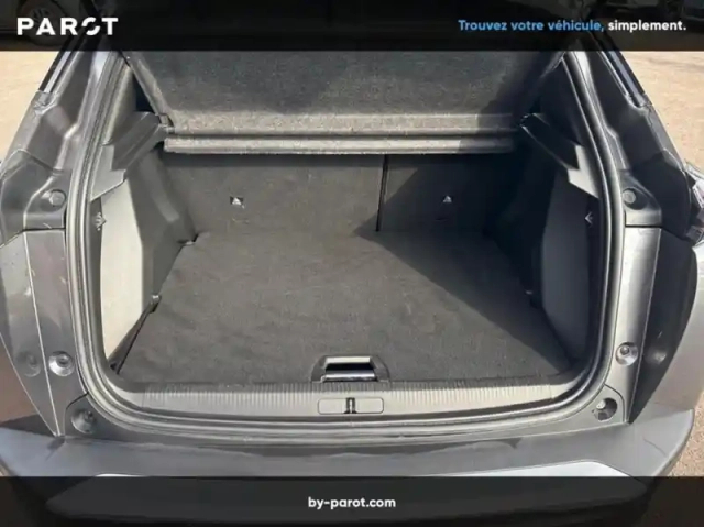 Peugeot 2008 1.2 puretech 100ch s&amp;s allure pack — photo 11