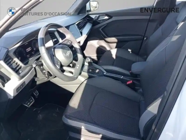 Audi A1 sportback 30 tfsi 110ch s line s tronic 7 — photo 4