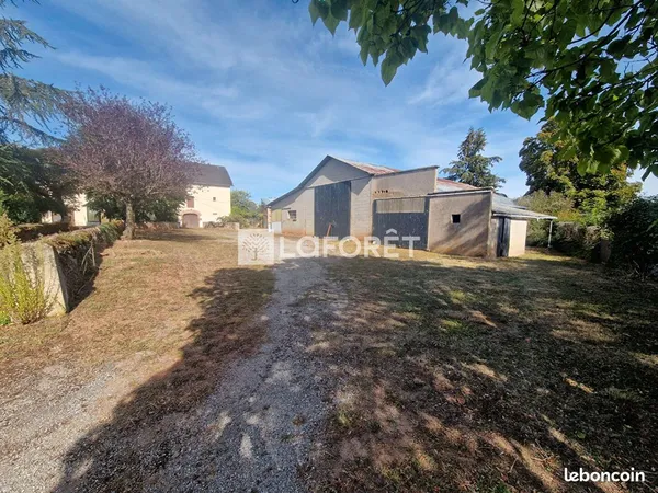 Grange 2 pièces 70 m²