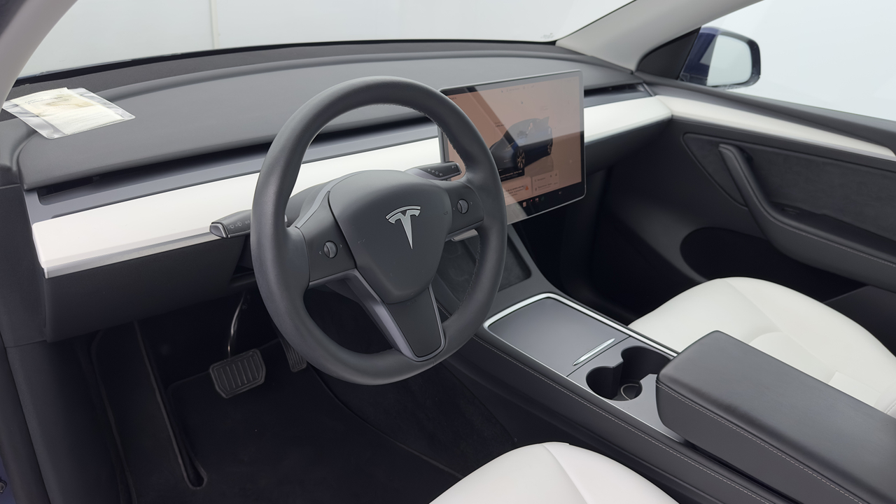 Tesla MODEL Y Grande Autonomie Dual Motor AWD — photo 12