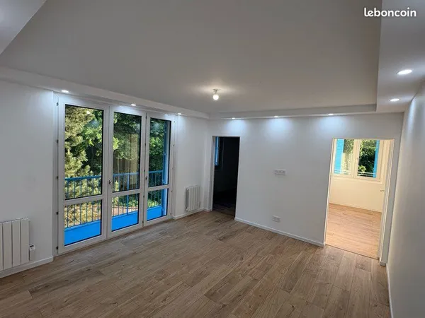Appartement 5 pieces, 2 SDB , cuisine équipée