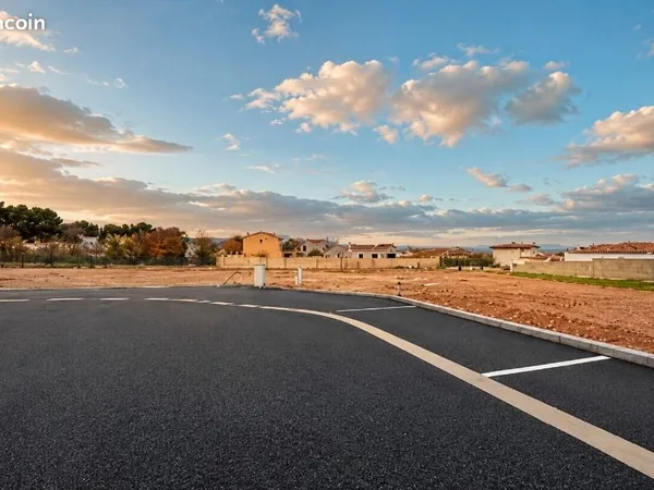 Terrain 500 m² Pourrieres