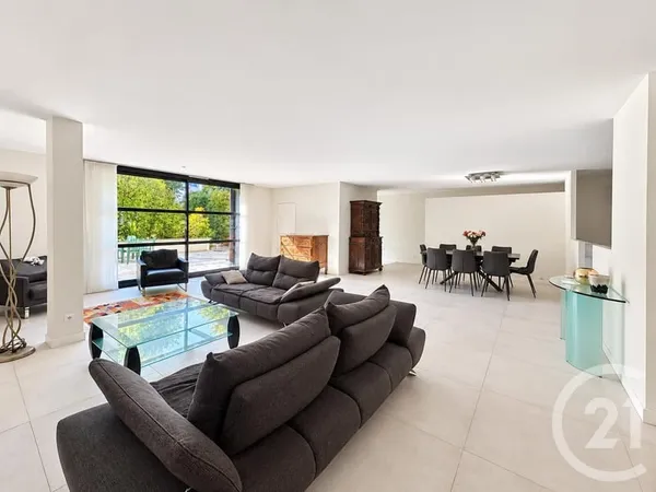 Maison 5 pièces 190 m²