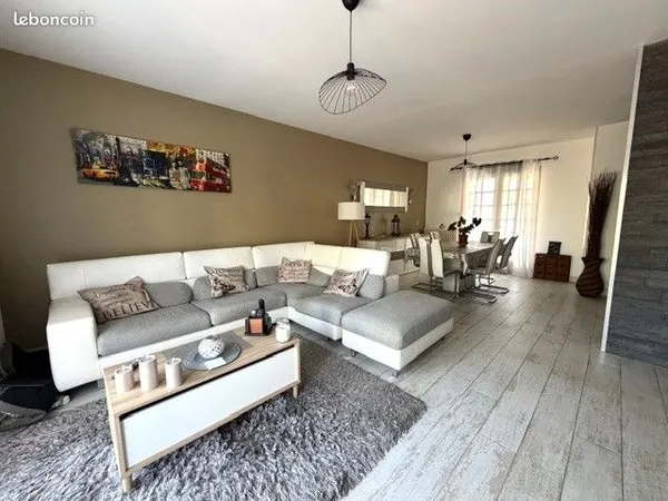 Maison 5 pièces 150 m²