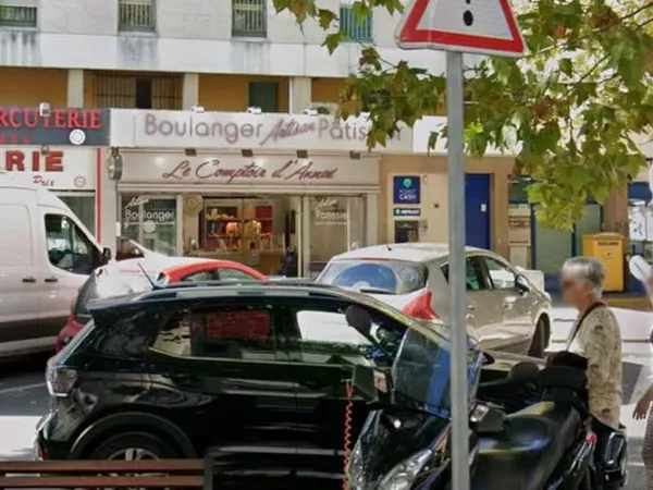 Fonds de commerce 250 m²