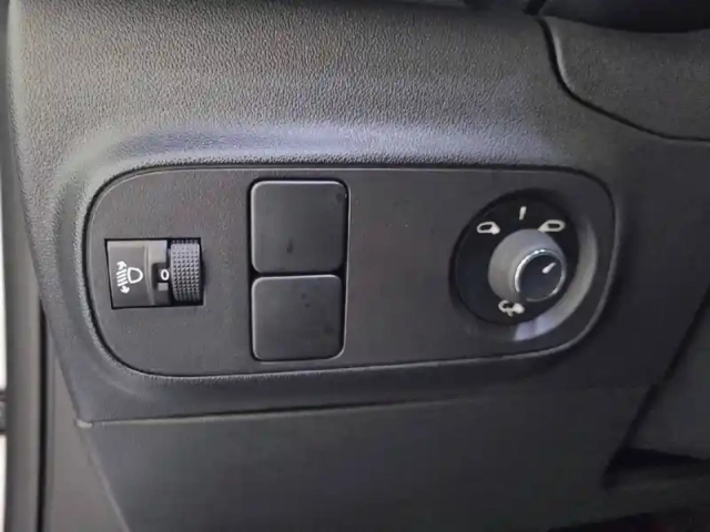 Citroën C3 bluehdi 100 s&amp;s bvm6 — photo 58