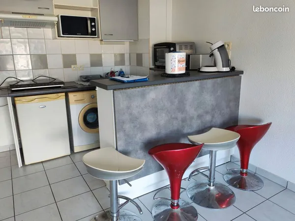 Apparemment à louer 600 hors charges