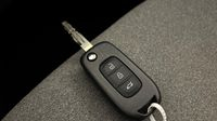 Renault Clio 1.5 Blue dCi 100ch Evolution - 24 — photo 16