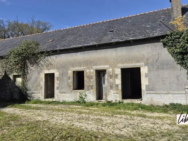 Longère à rénover à Plessala
