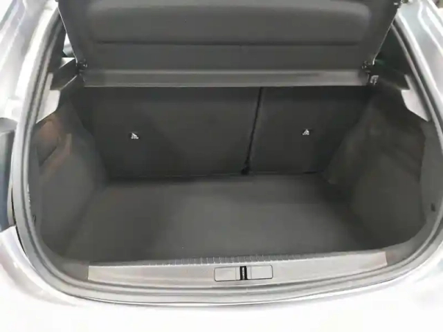 Peugeot 208 puretech 75 s&amp;s bvm5 — photo 6