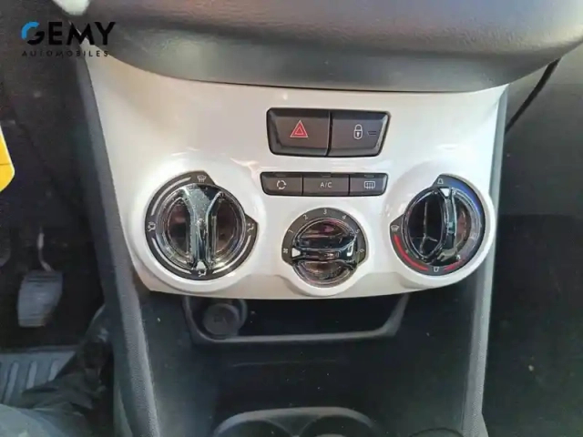 Peugeot 208 puretech 68ch bvm5 — photo 17