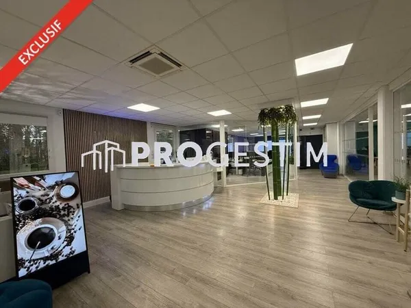 Bureau 437 m²
