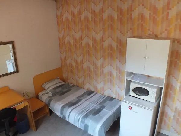 Chambre pour 1 étudiant non fumeur, proximité IFSI et Pôle U
