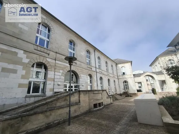 Duplex 2 pièces 49 m²