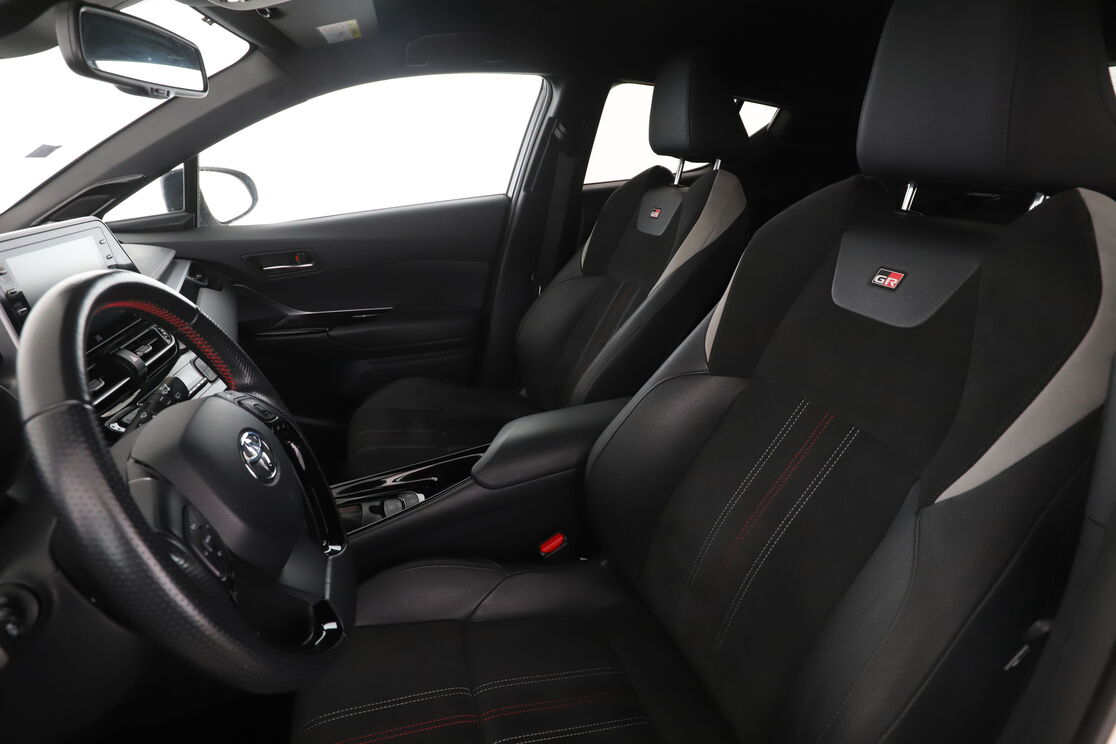 Toyota C-HR 1.8 Hybride GR Sport — photo 9