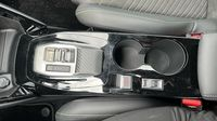 Peugeot 2008 1.2 Hybrid 145ch GT Exclusive e-DCS6 — photo 17