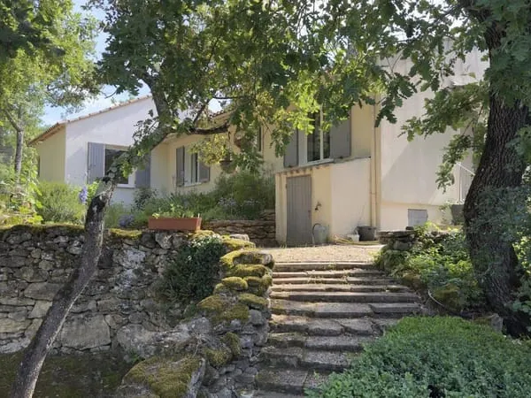 Maison de plain-pied 4 pièces 115 m²