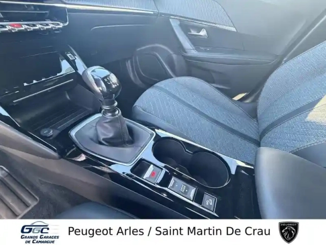 Peugeot 2008 puretech 100 s&amp;s bvm6 — photo 25