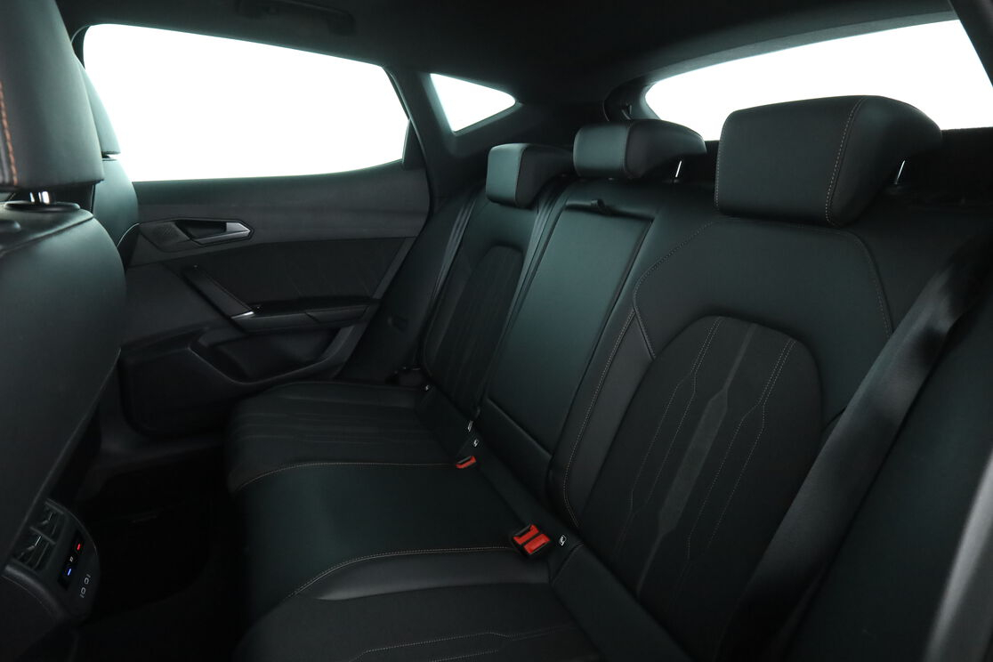 Cupra Formentor 1.5 TSI DSG7 — photo 13