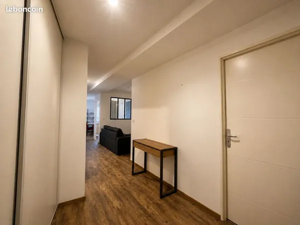 BOURGOIN Centre-Ville / T3 64m2 / DPE "C"