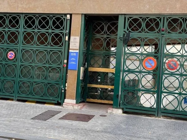 Parking 12 m²