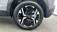 Peugeot 2008 1.2 PureTech 100ch S&S Allure — photo 11