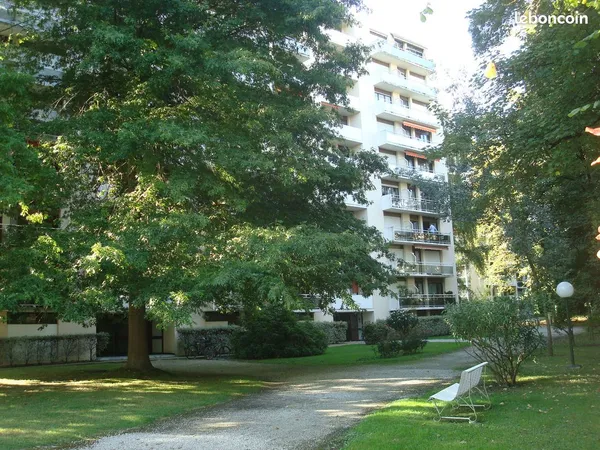 T1 bis meuble (31m2)
