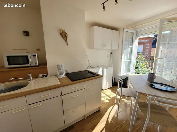 Studio 1 pièce 17 m²