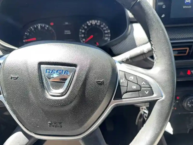 Dacia Sandero tce 90 - 22 — photo 30