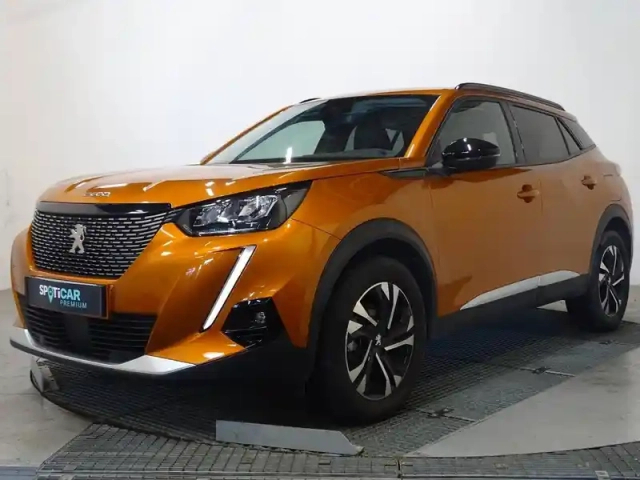 Peugeot 2008 1.2 puretech 130ch s&amp;s roadtrip eat8