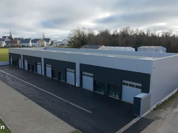 Local 130 m² KERVIGNAC