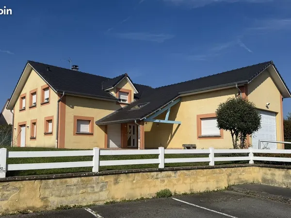 Maison 7 pièces 216 m²