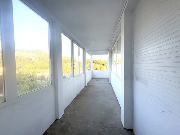 Vente Appartement 4 Pièces 79m2 résidence sécurisée