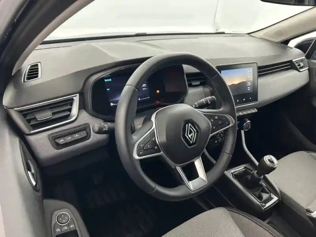 Renault Clio tce 90 — photo 18