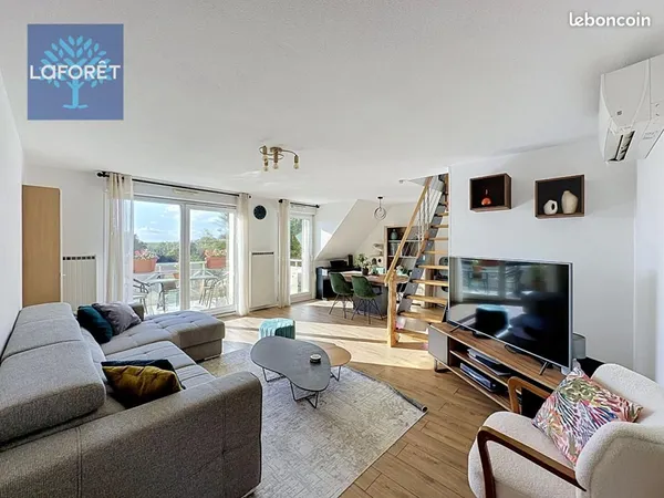Duplex 5 pièces 104 m²